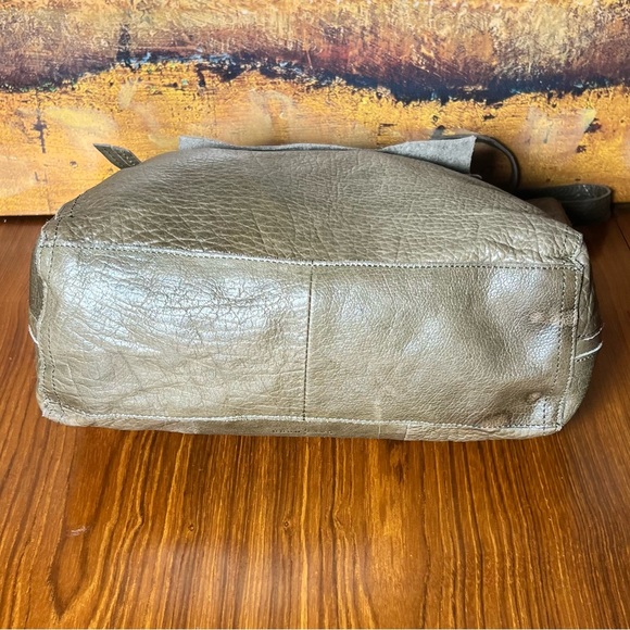 Day & Mood Green Heather Leather tote Bag Great Condition - Picture 5 of 13